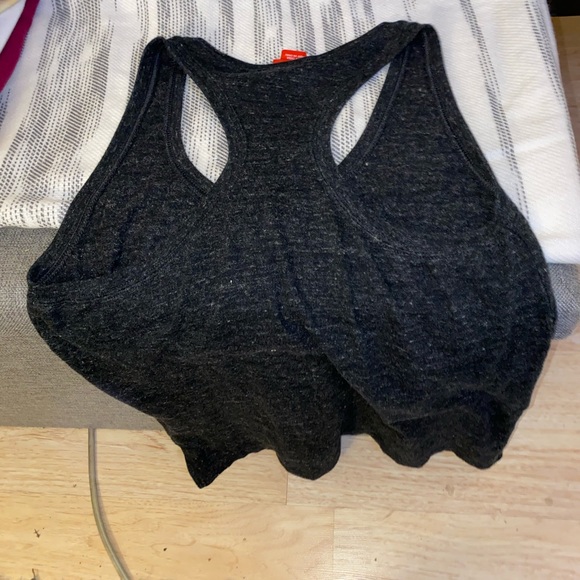 Nike Tank - Picture 3 of 3